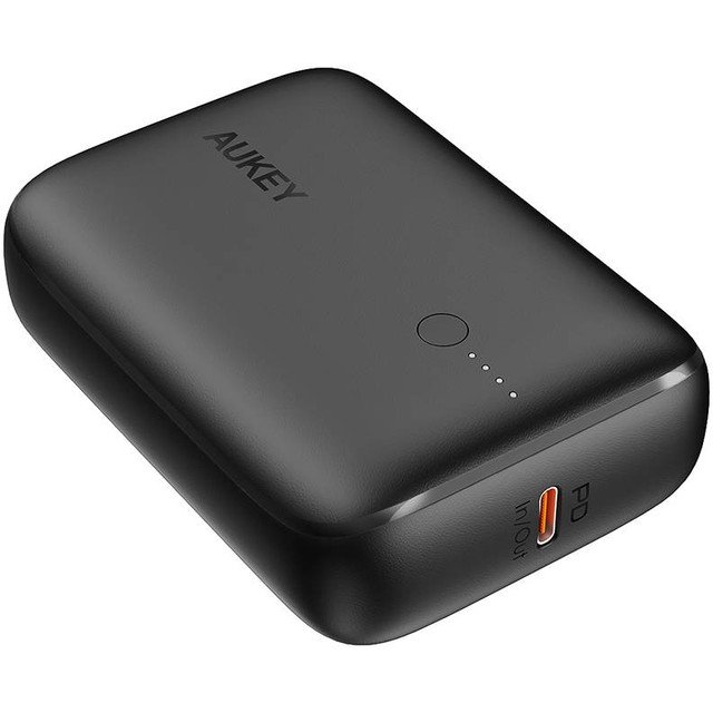 AUKEY power bank